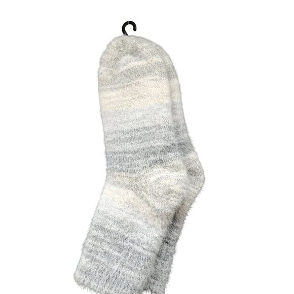 Northeast Outfitters Cozy Cabin Socks Size 5-10 Gray Aloe Infused Womens - Picture 2 of 5